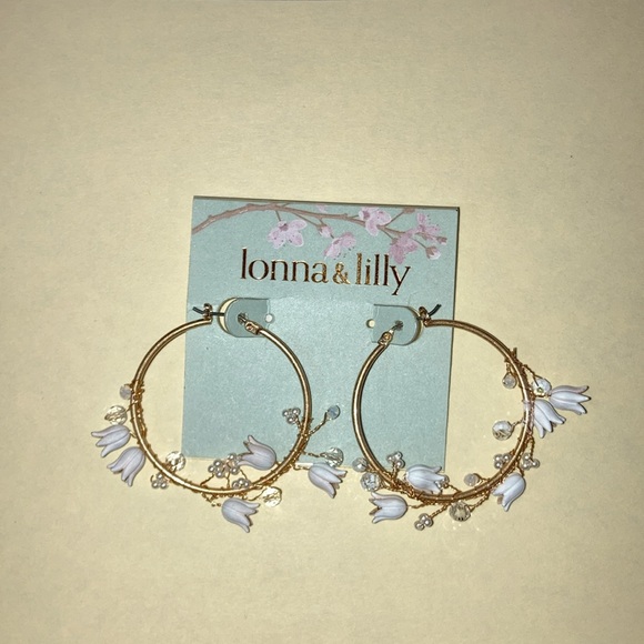 NWT Ionna & Lilly, Gold floral and beaded Hoop Earings - Picture 2 of 7